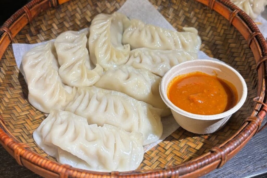 Cheap eats in Hong Kong you must try at least once 7 best cheap eats in hong kong MOMO Moment
