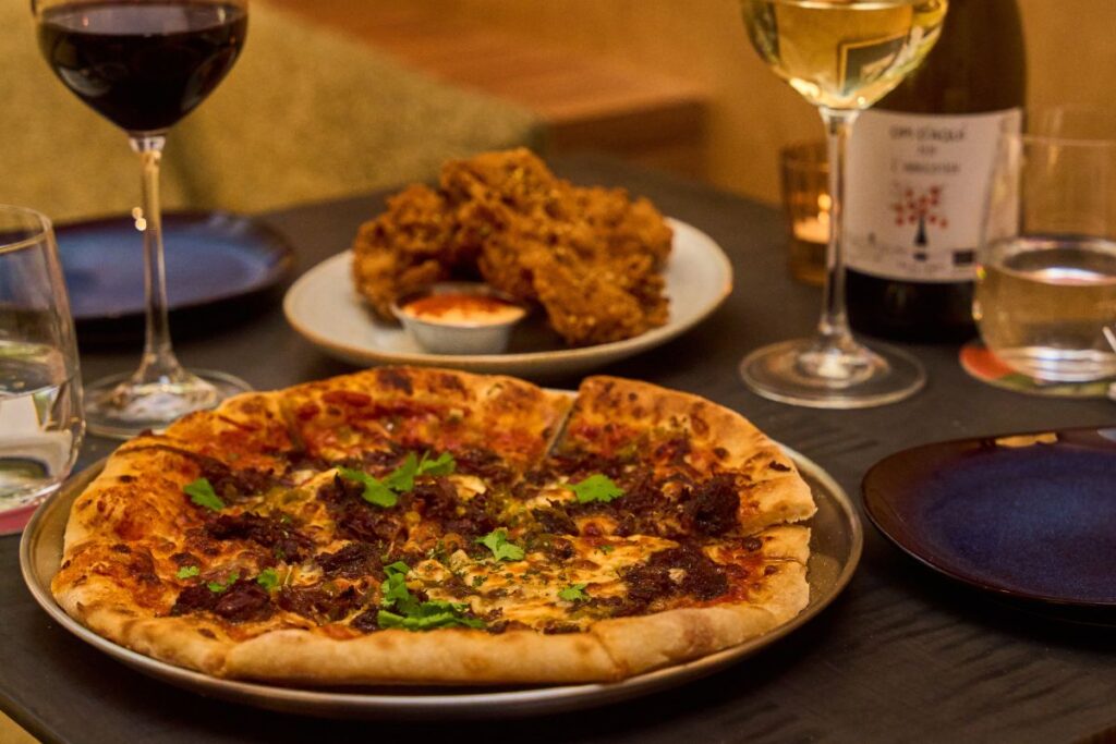 Common Man Coffee new night menu offers sourdough pizzas & craft cocktails post-5PM Common Man Coffee Roasters’ Night Shift menu offers sourdough pizzas & craft cocktails post-5PM