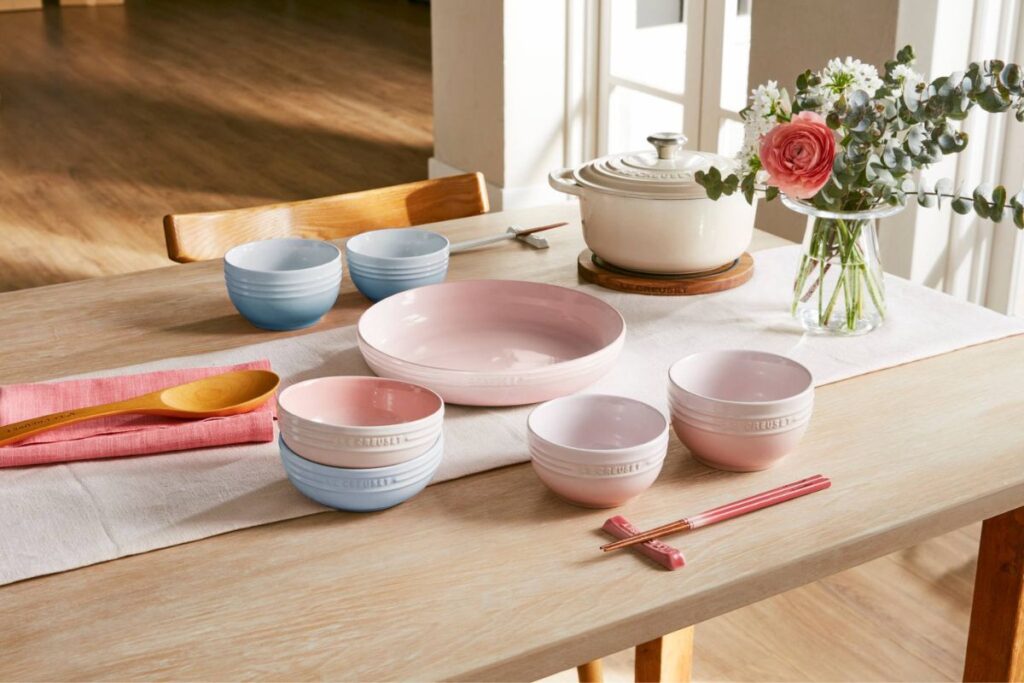 Le Creuset annual online mega sale Apr. 1