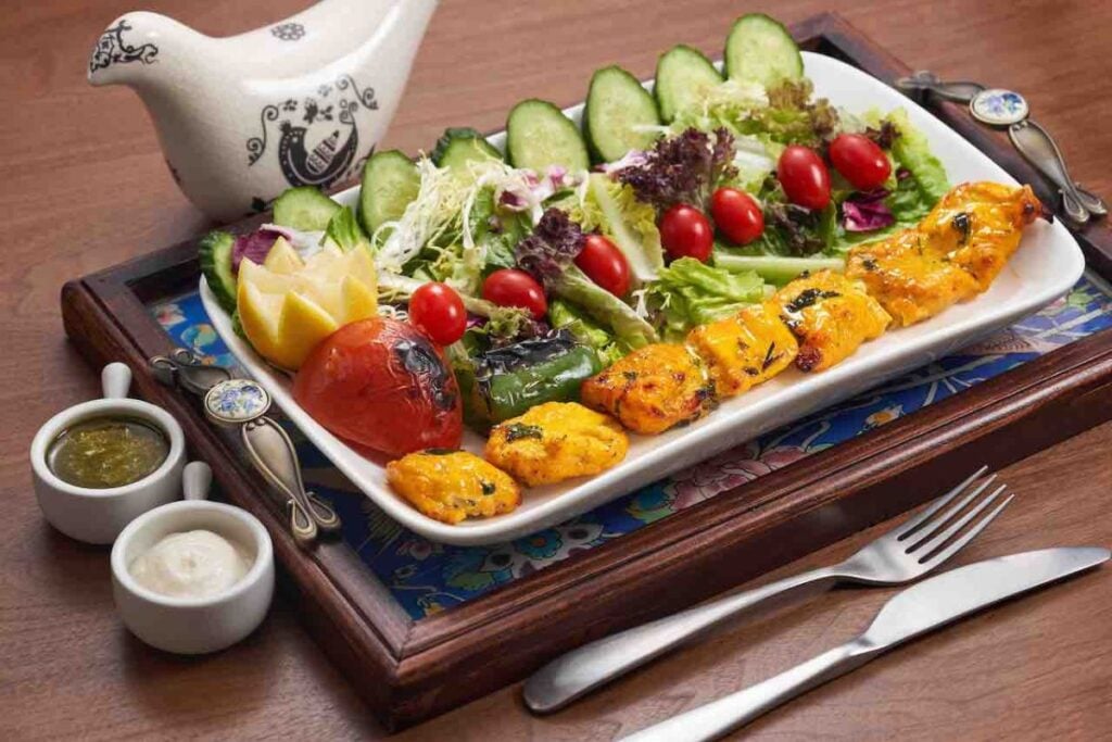 The best halal restaurants in Hong Kong, from Turkish to Cantonese to Indian 5 best halal restaurants in Hong Kong Saffron