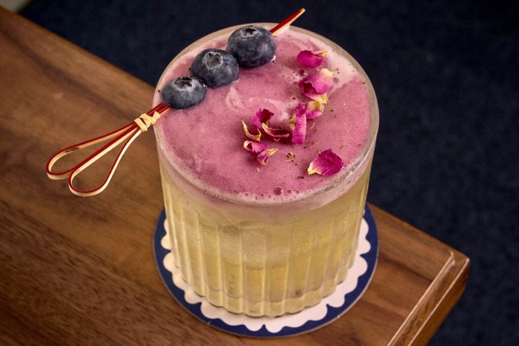 The 32 best bars in Hong Kong to visit in 2026, from dive bars to fine mixology 18 The Hollywell’s 32 best bars in Hong Kong