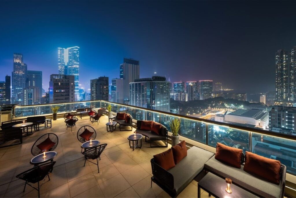 The 32 best bars in Hong Kong to visit in 2026, from dive bars to fine mixology 19 32 best bars in Hong Kong Moon of Autumn