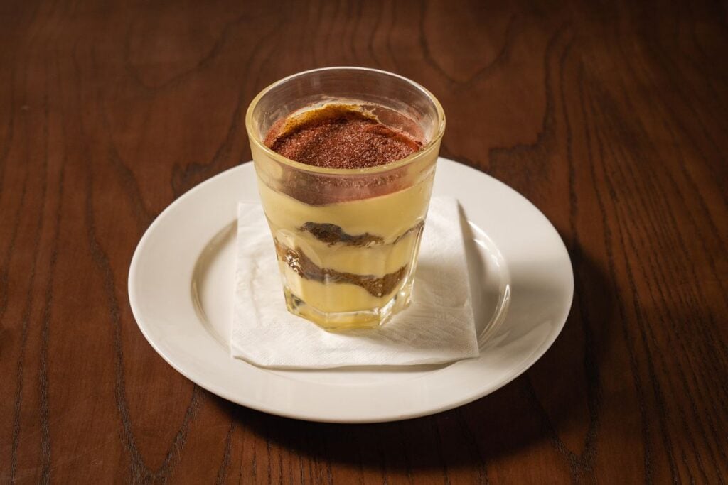 The best birthday deals in Hong Kong with free cakes, wine, and meals 7 best birthday deals in Hong Kong Pici Hong Kong