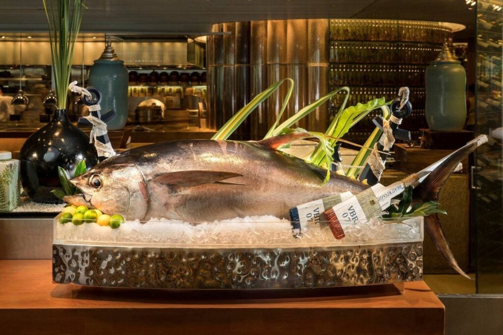 best buffets hong kong Cafe TOO Island Shangri-La