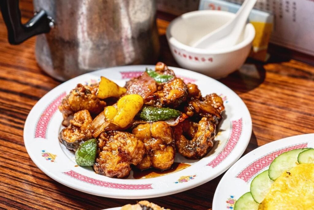 Ladies Street Sik Fan Co. best dai pai dongs Hong Kong