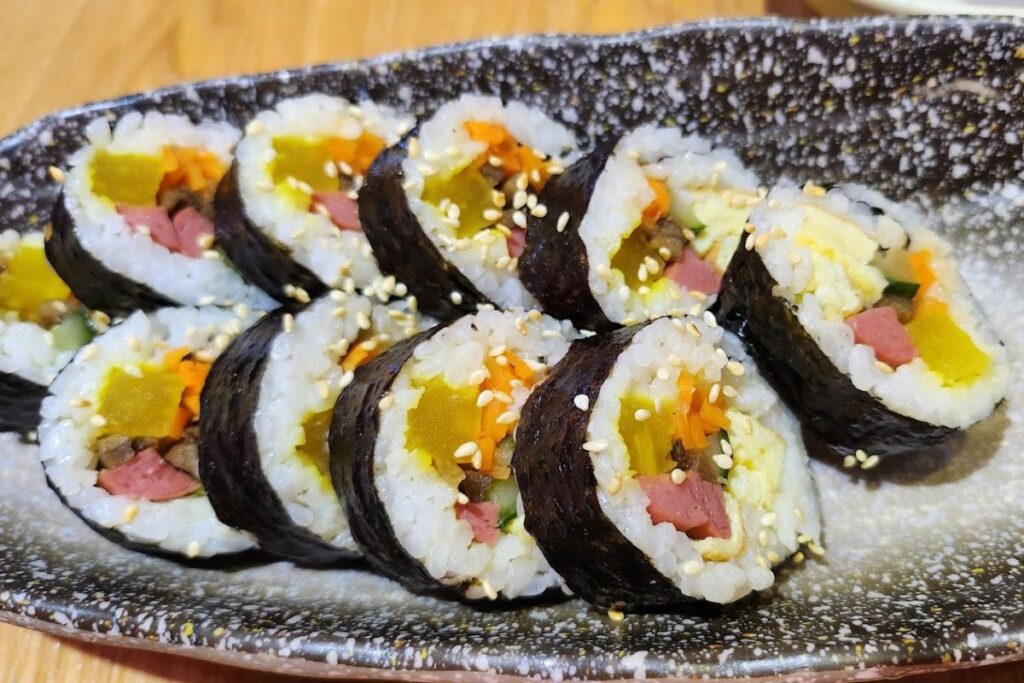 The best halal restaurants in Hong Kong, from Turkish to Cantonese to Indian 10 best halal restaurants in Hong Kong Kimchi Korean Fusion