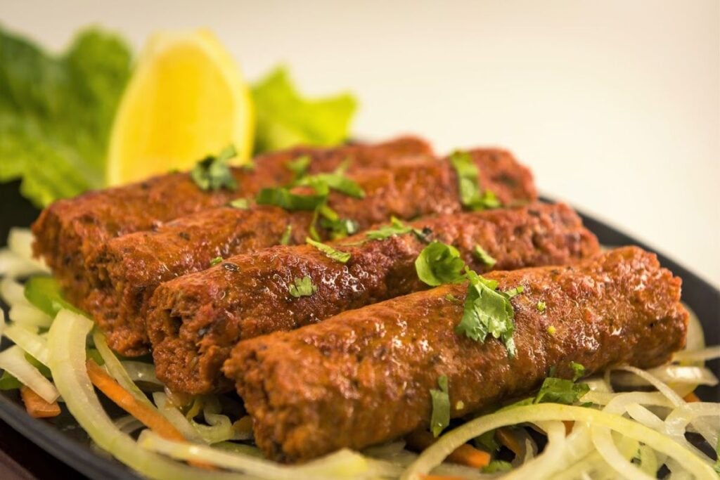 The best halal restaurants in Hong Kong, from Turkish to Cantonese to Indian 13 best halal restaurants in Hong Kong Gaylord