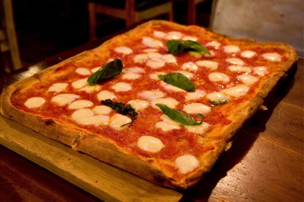 types of pizza found worldwide Detroit pan pizza