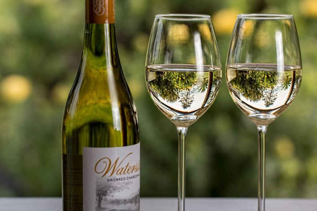 The essential types of wine every foodie needs to know 1 types of wine chardonnay